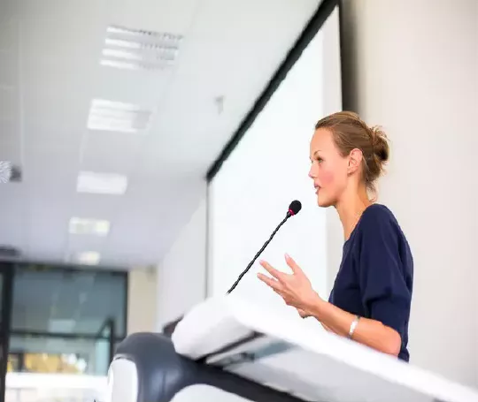 Curso de Potencia Tu Voz - Arte De Hablar En Público